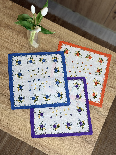 Жіночий носовичок з батисту (10 шт в упаковці) 28 × 28 см, Вид 2 – м’які та багаторазові