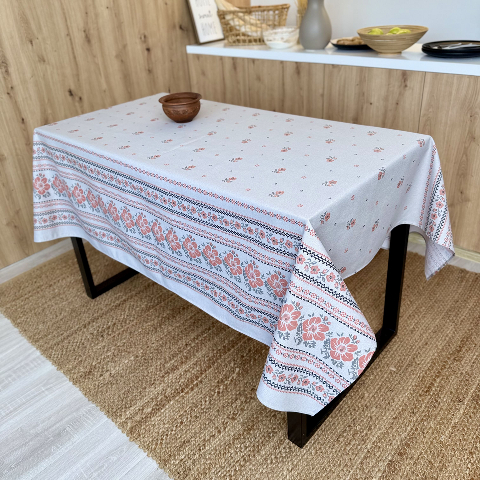 Скатертина бавовняна 110 х 150 см 