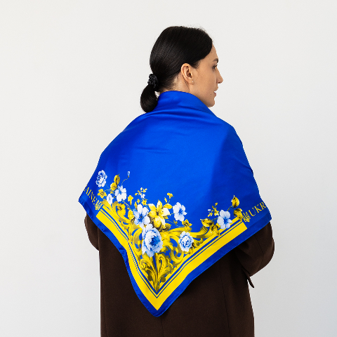 Хустка патріотична (атлас) 90 х 90 см (С90150-22)
